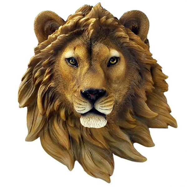 Lion Head Figurine Wall Hanging