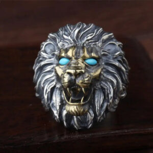 Lion Head Ring with Blue Eyes