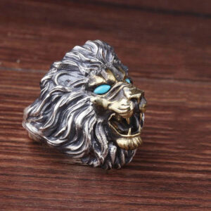 Lion Head Ring with Blue Eyes